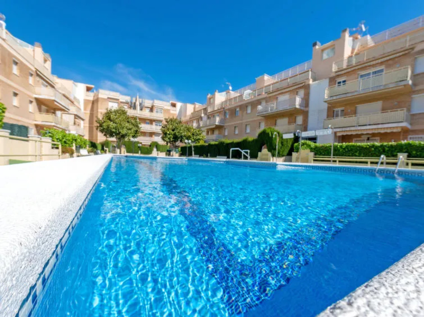 Avda Tarragona - Two Bedroom