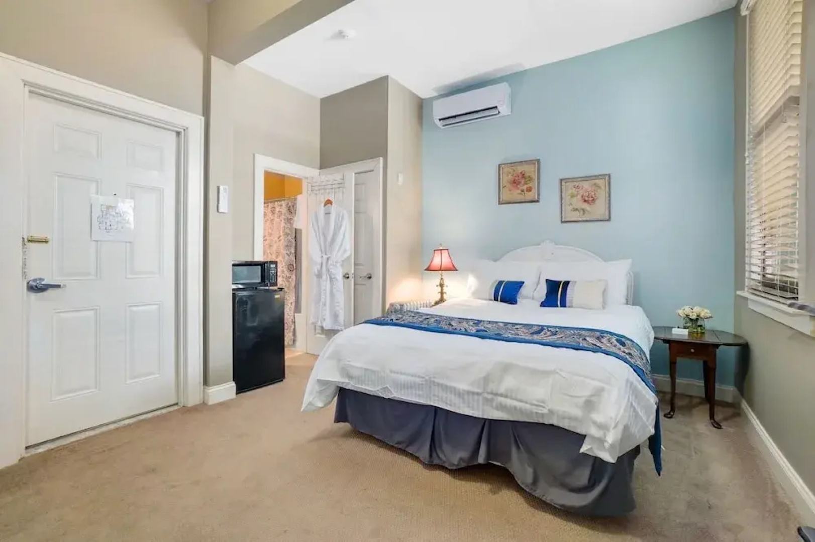 The DeBary Inn
