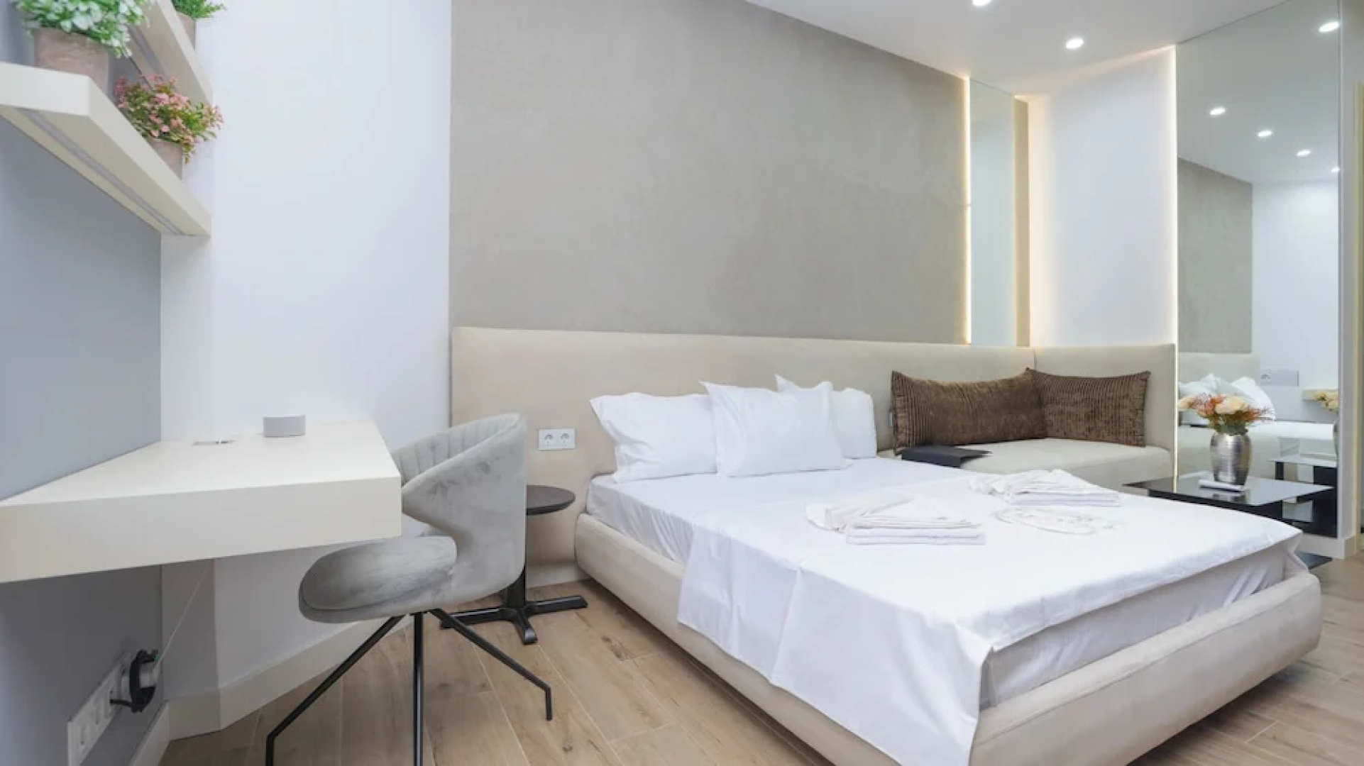 Stay Inn на ул. Бузанда, 97-11