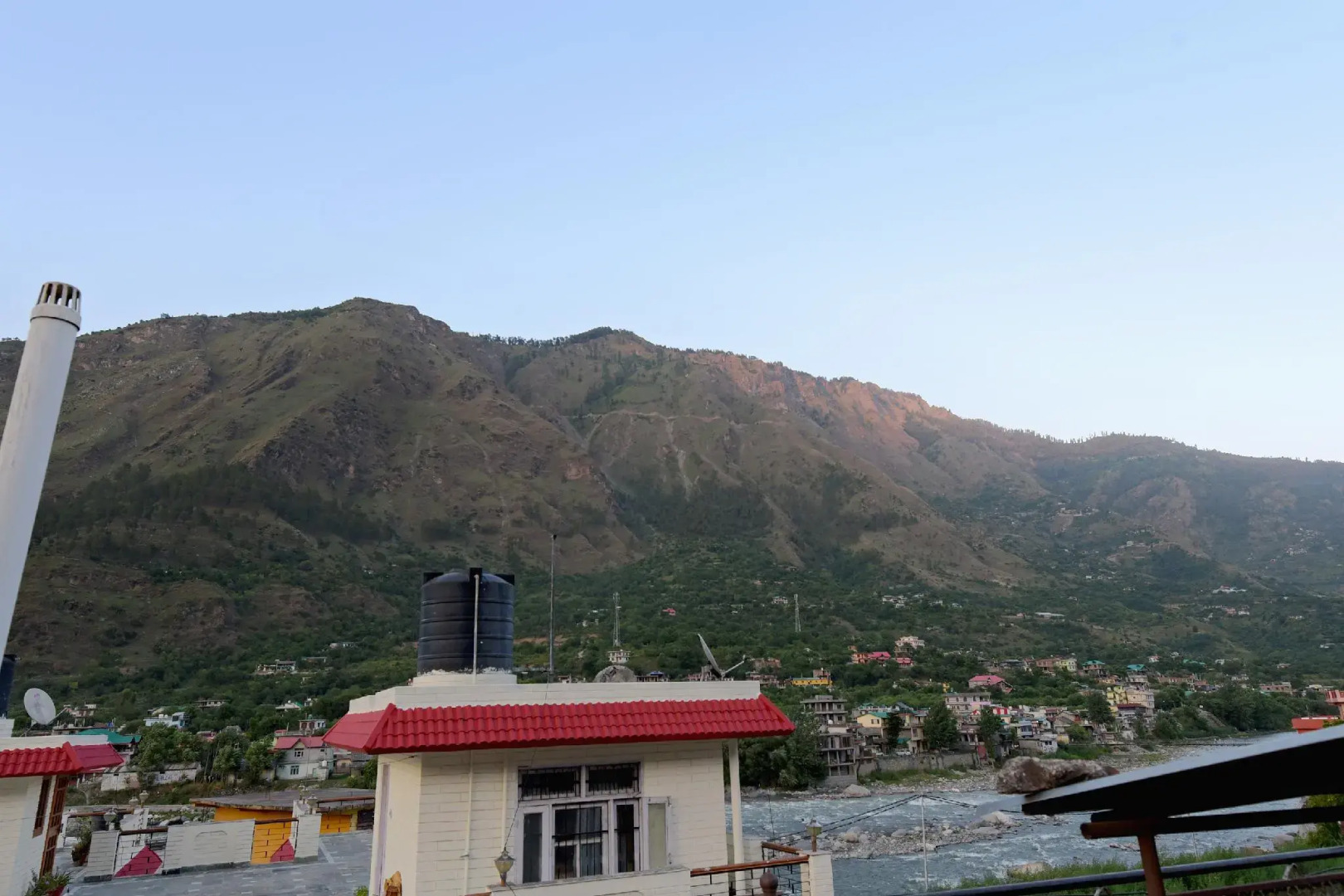 SPOT ON 41403 Hotel Sunbeam