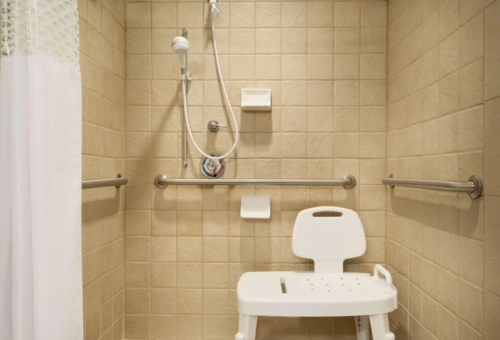 Hampton Inn & Suites Newport/Middletown