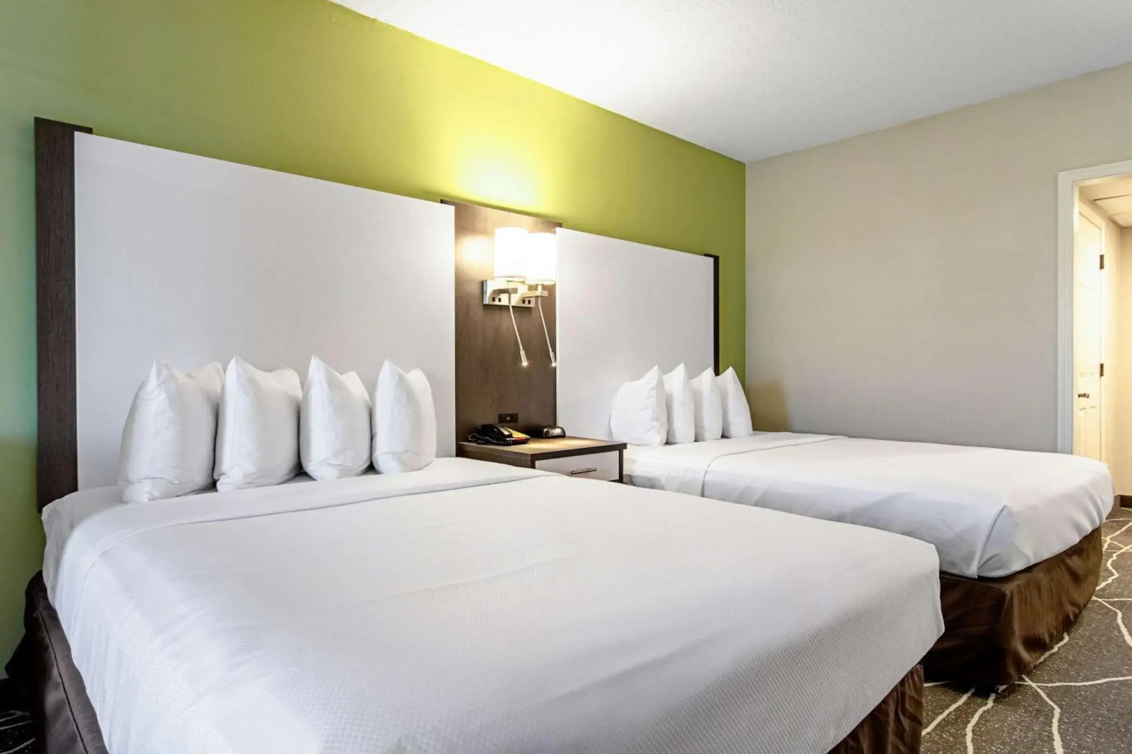 Clarion Inn Willow River