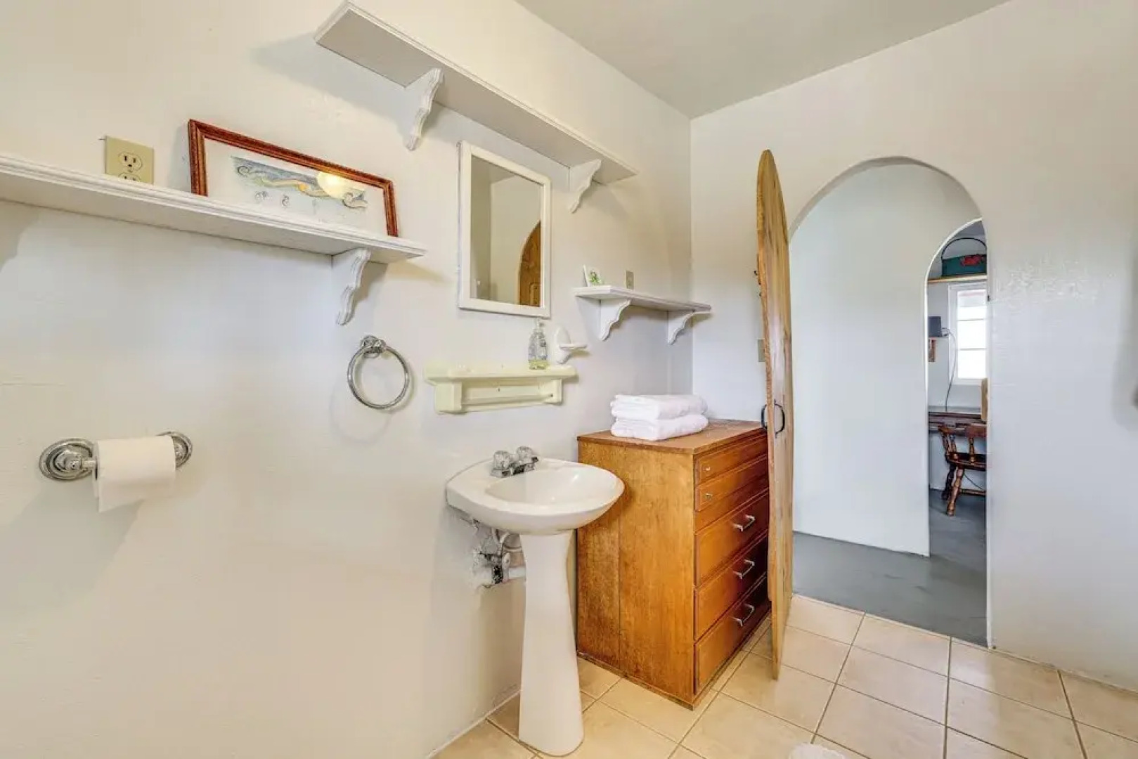 'gateway to the Grand Canyon' - Dolan Springs Gem!