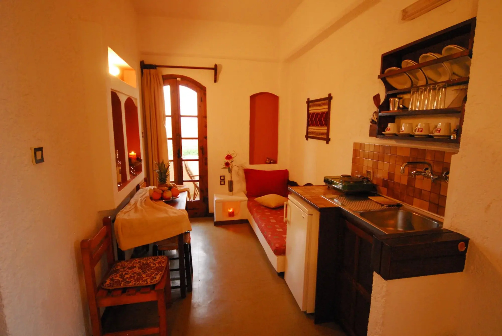 Mila Malia Studios Hotel