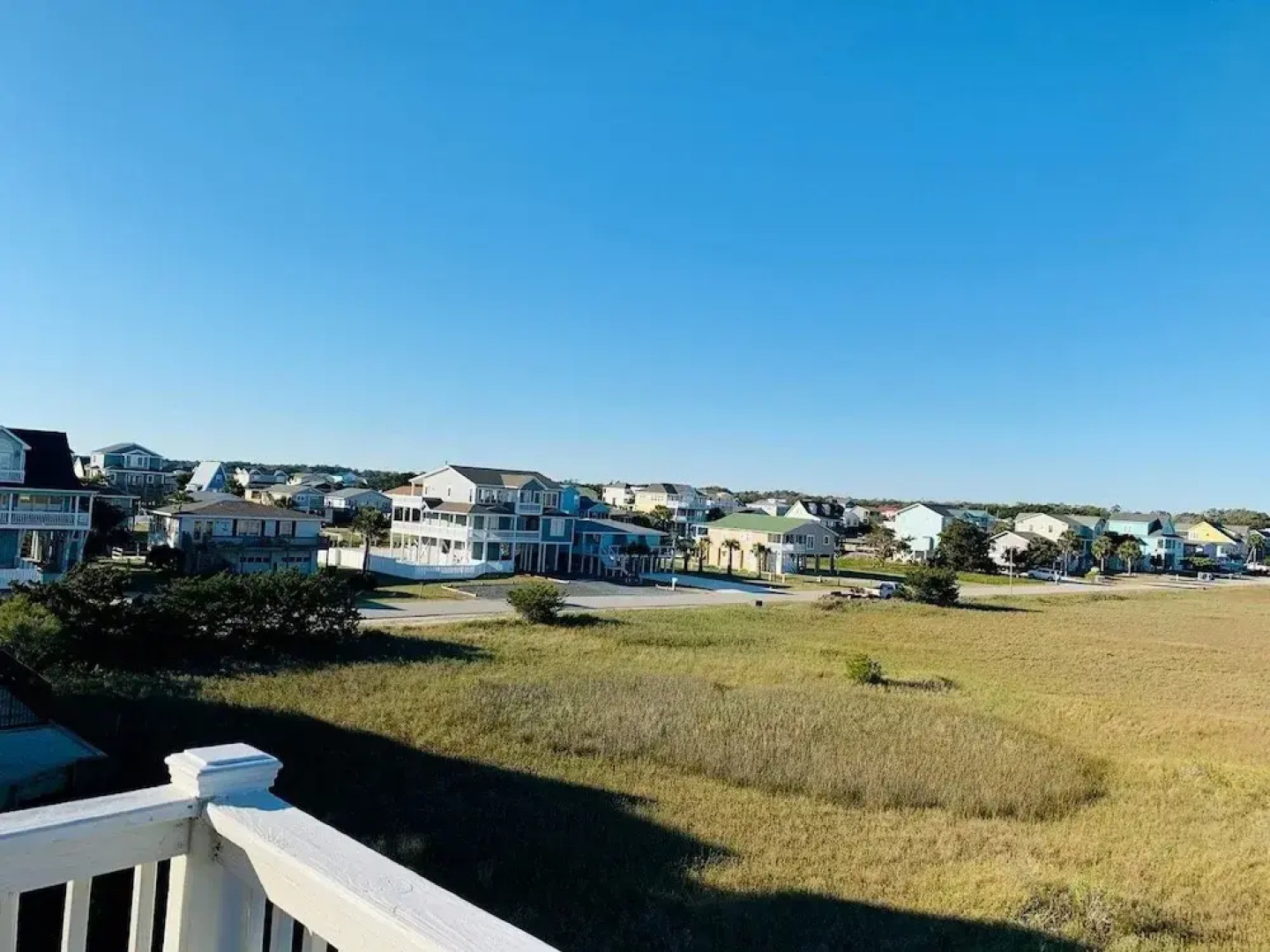 Old Man & The Sea 5 Bedroom Home by RedAwning