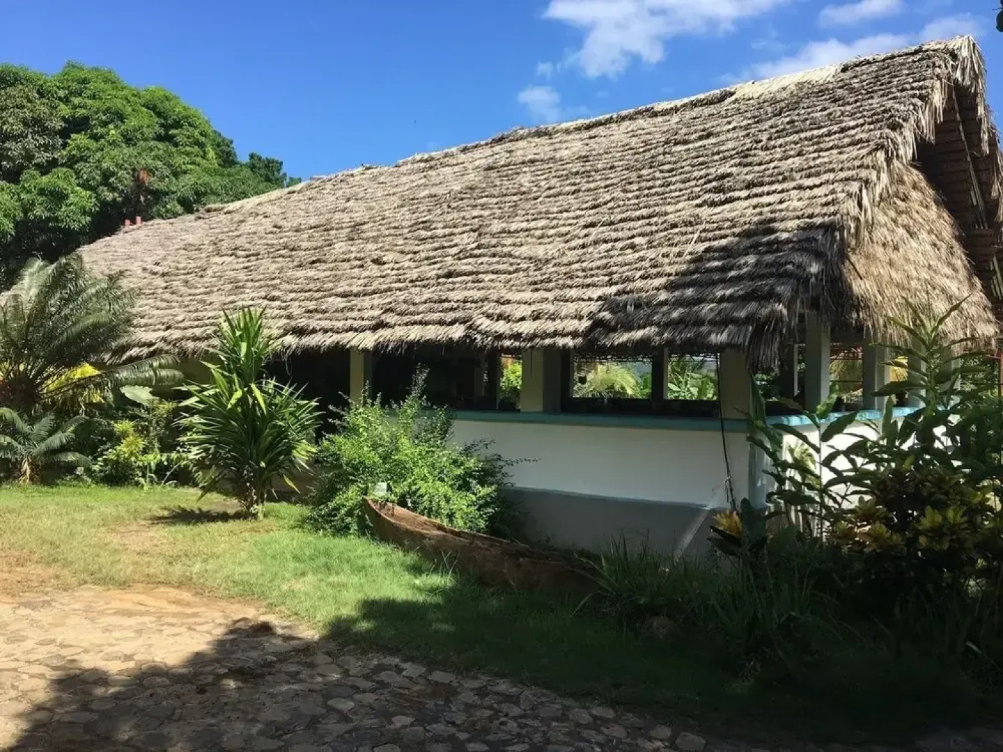 Moheli Laka Lodge