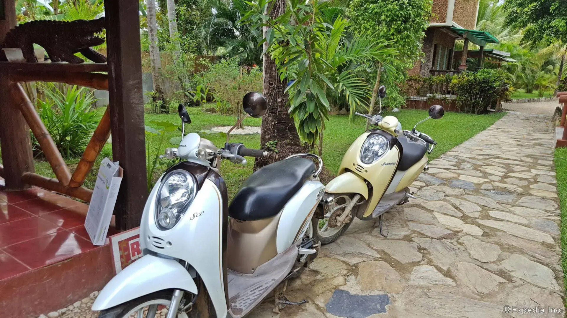 Cooper's Beach Resort