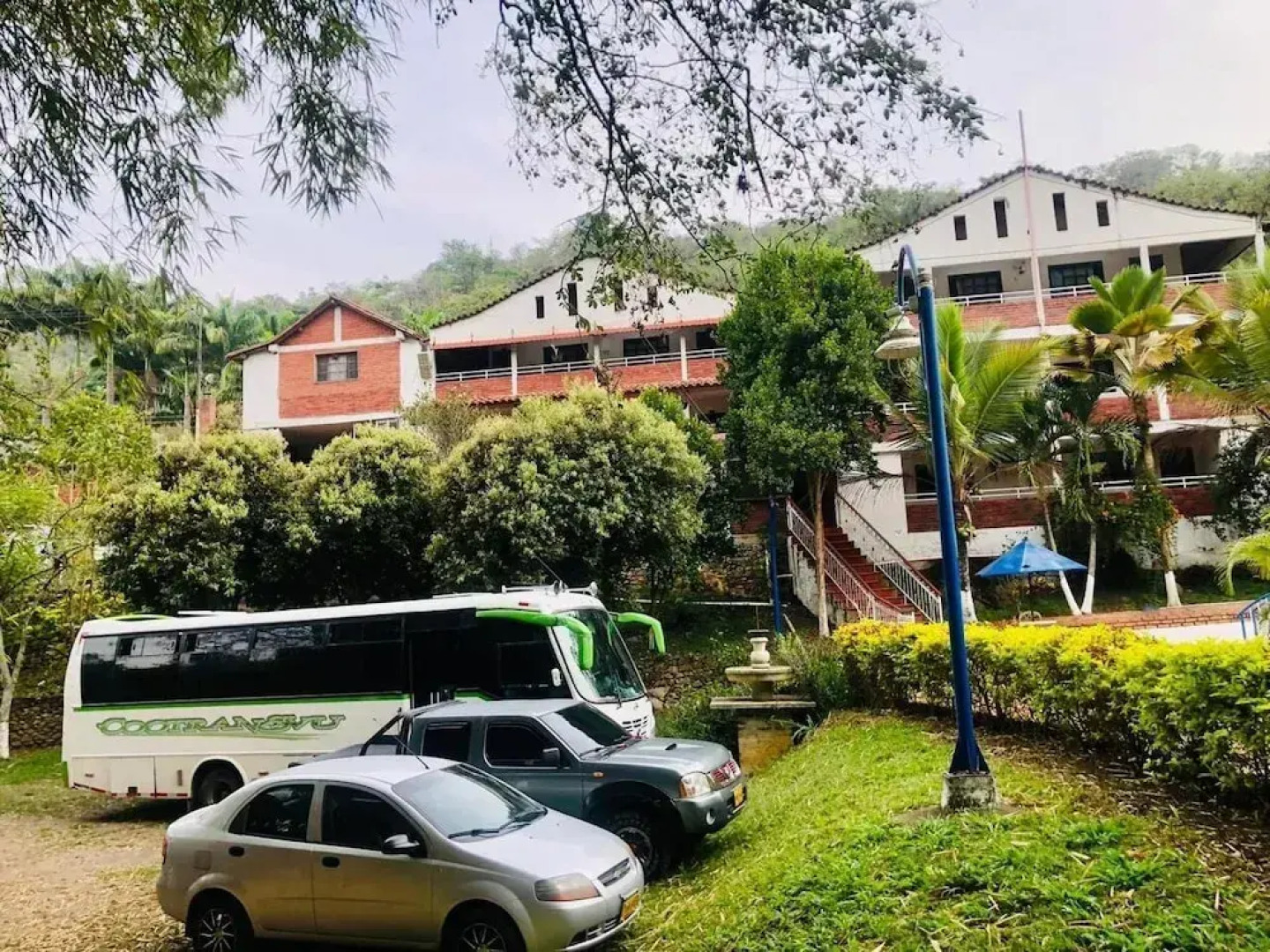 Hotel El Porton De San Gil