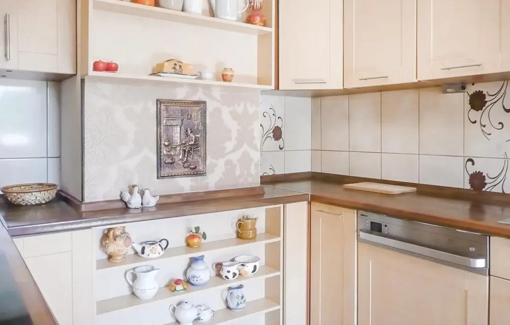 Nice Home in Pl-76-113 Postomino With 9 Bedrooms and Internet