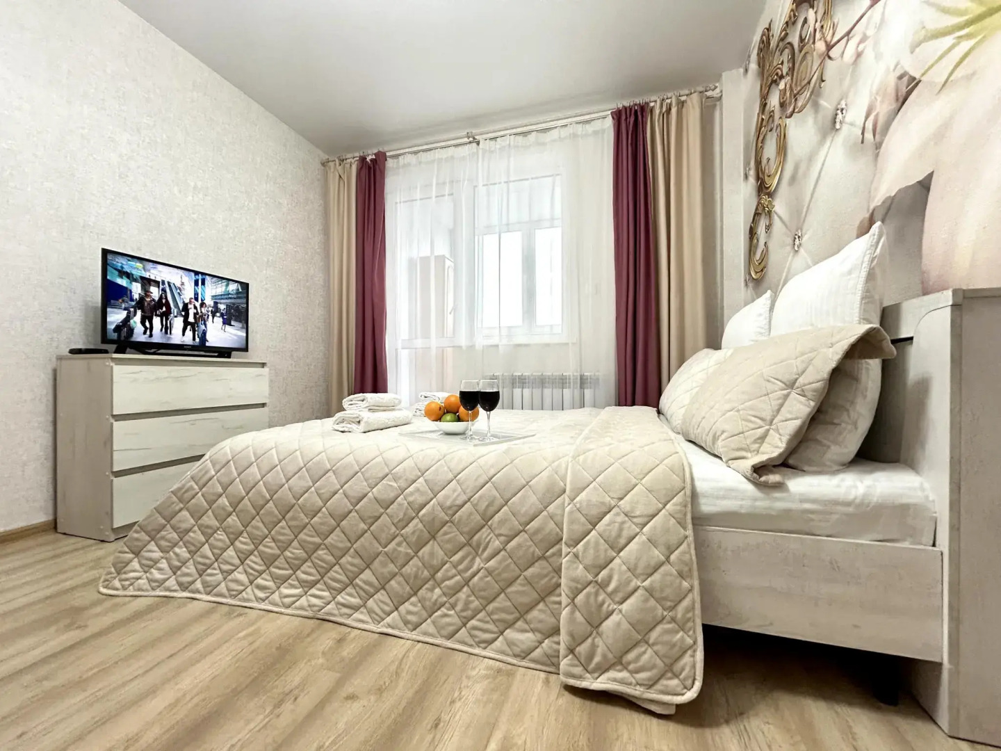 Апартаменты Четыре Сезона мкрн. Тундровый 6