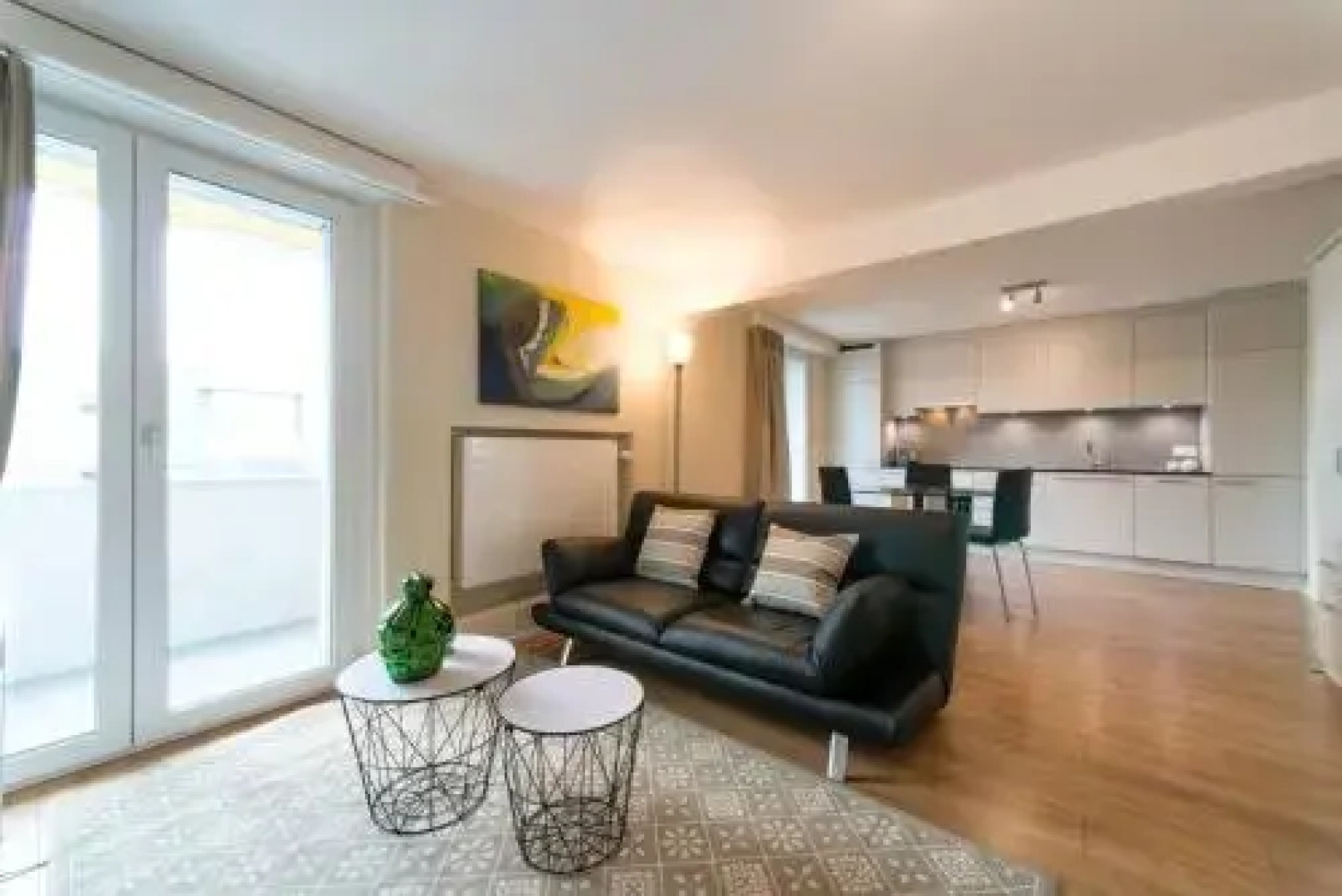 RELOC Serviced Apartments Wallisellen Bhf.