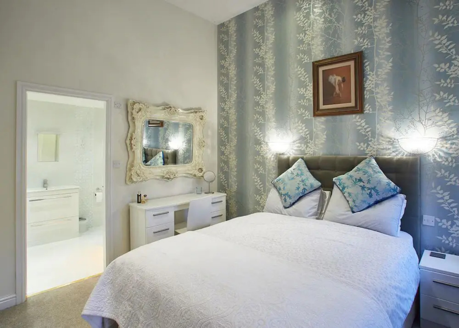 The Milburn Arms Hotel