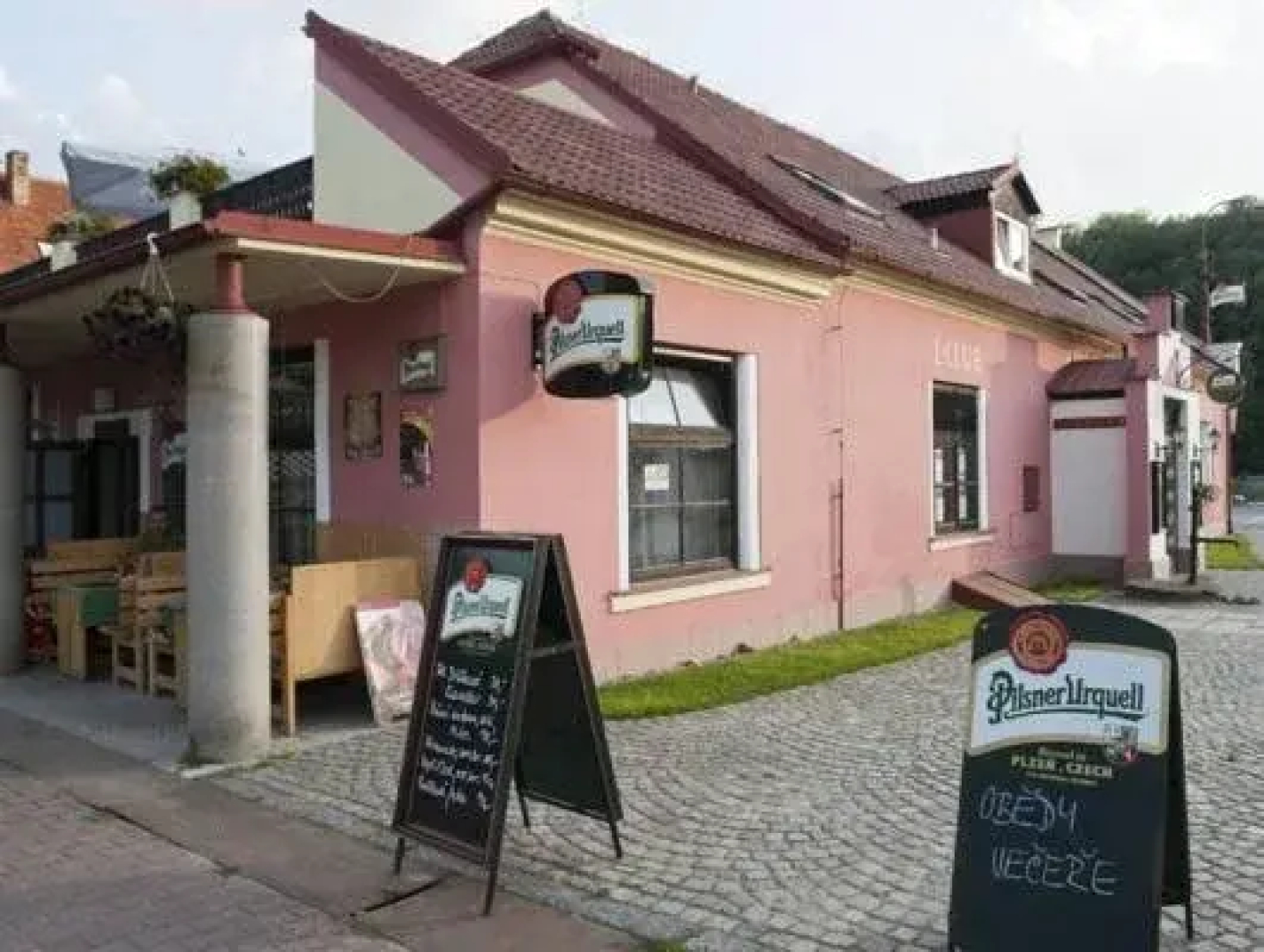 Restaurant Pension L Club