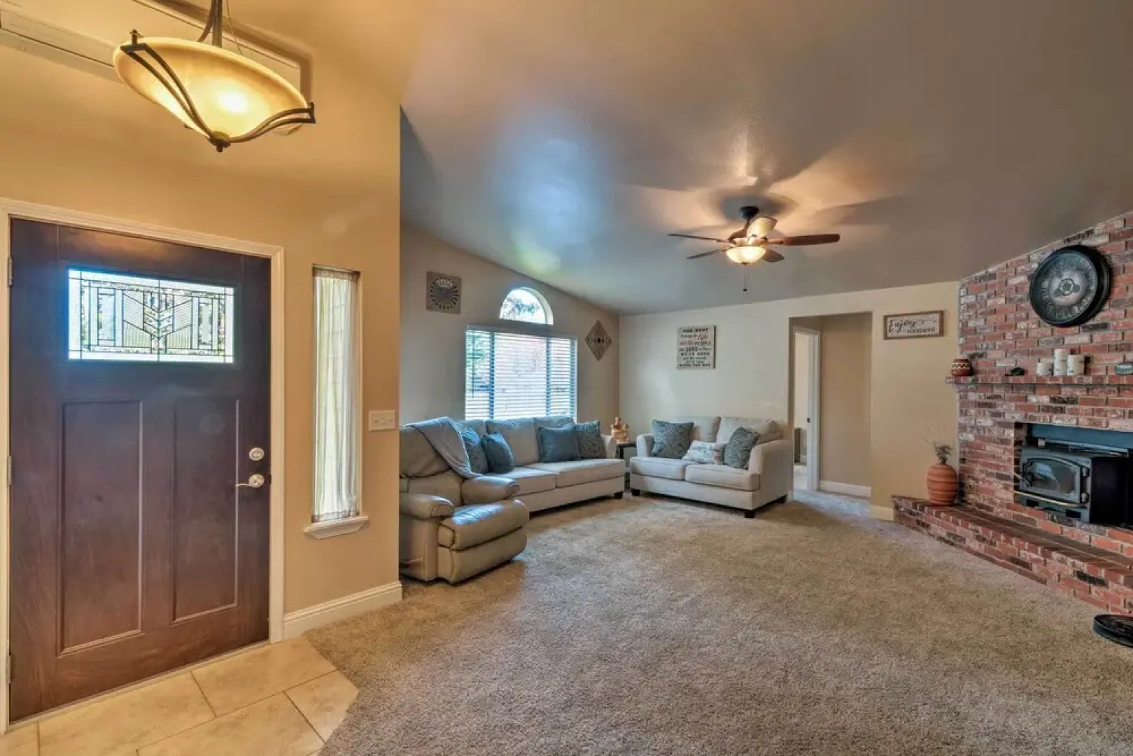 Coastal Retreat Near Redwoods & 2 Miles to Beach!