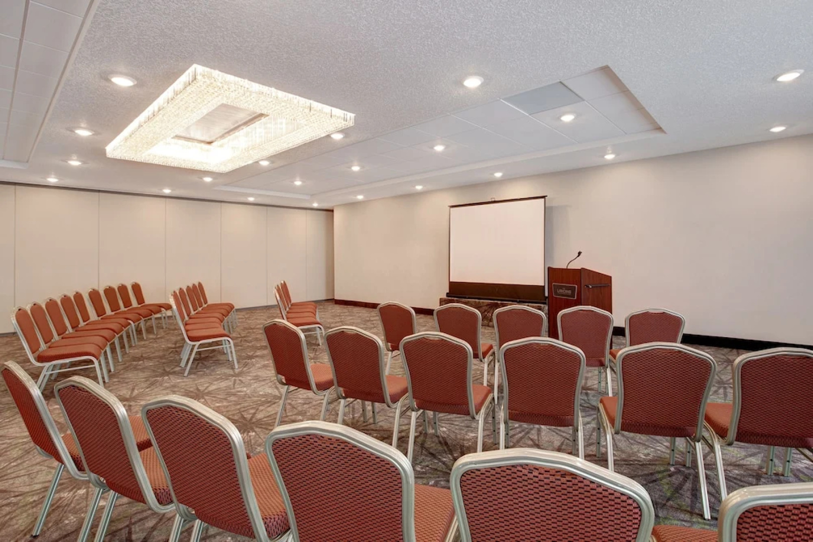 Ramada by Wyndham St. Paul AB