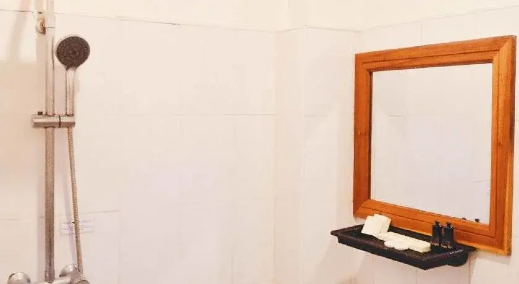 Six Stars Guest House