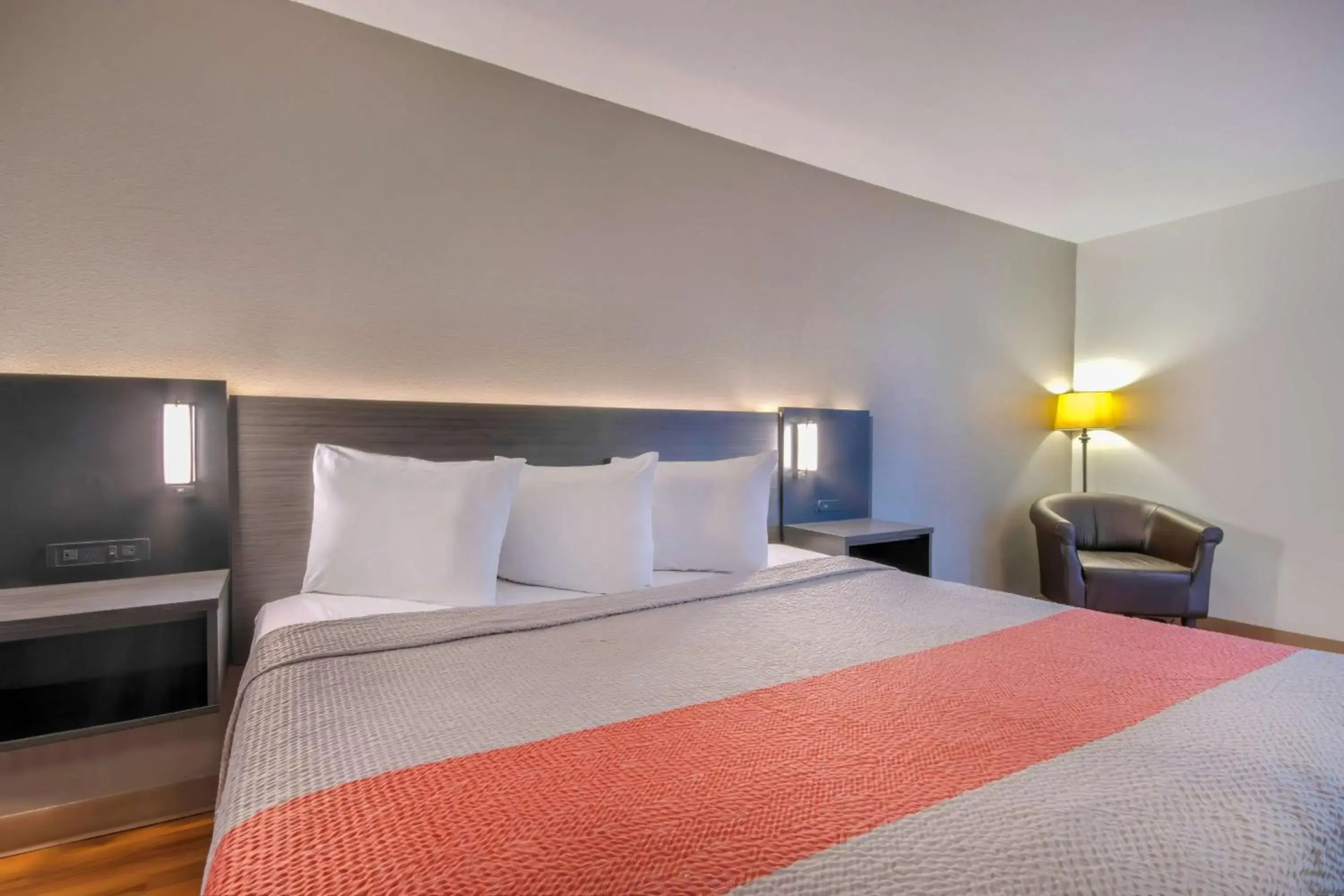 Motel 6 Walton, KY - Richwood - Cincinnati Airport South