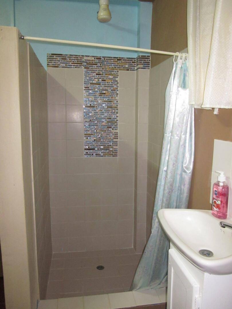 Buttercup Cottage Apartments