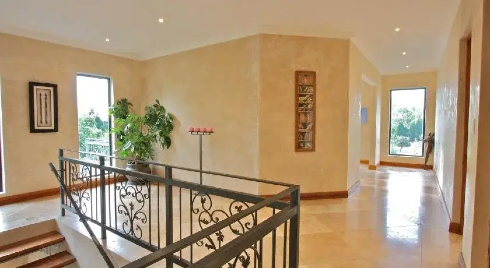 Aramesh Luxury Guesthouse