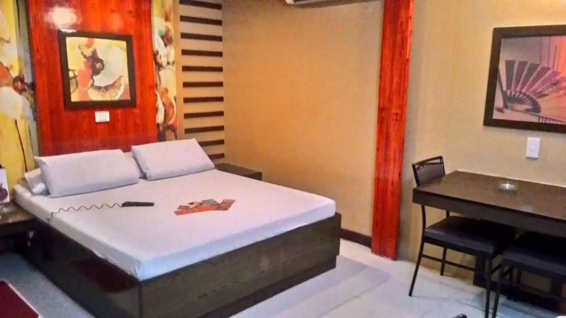 Hotel Sogo - Quezon Avenue