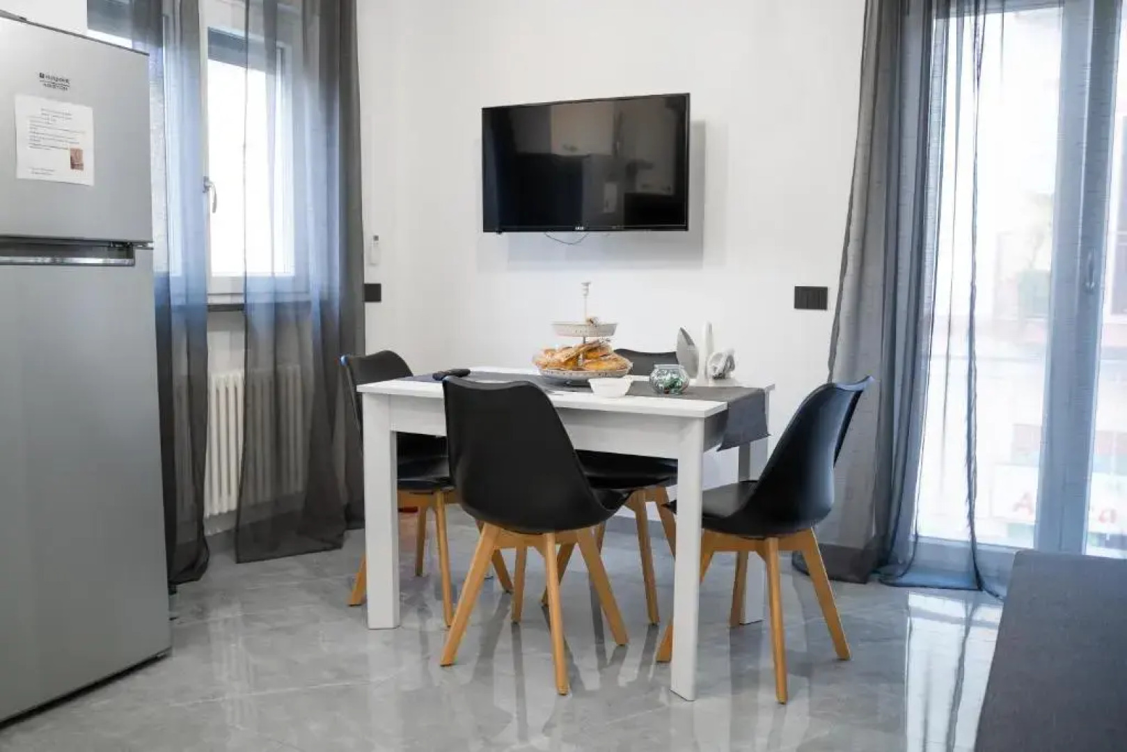 Houses & Rooftop Pompei - Sky