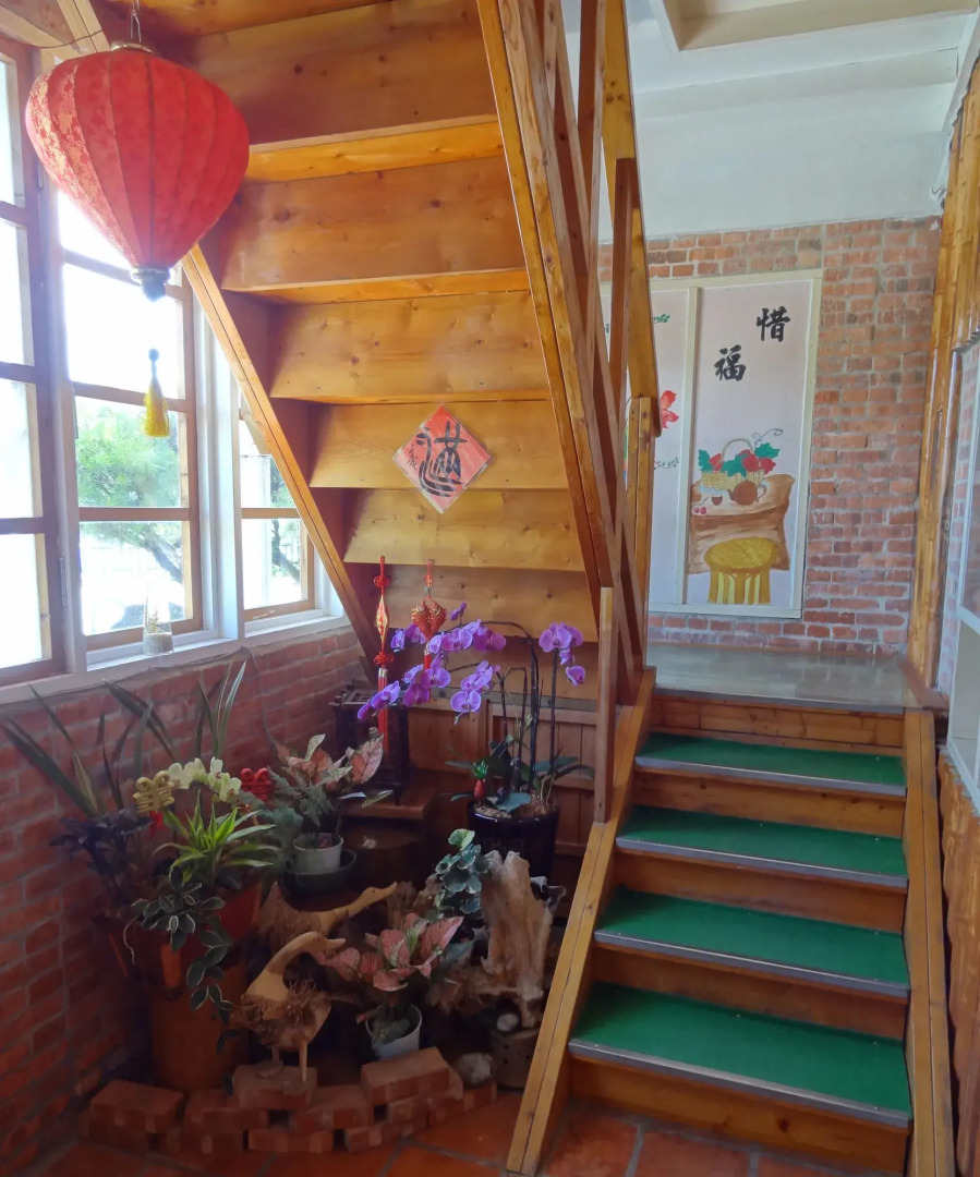 Shan Shui-Yuan Vege Guest House
