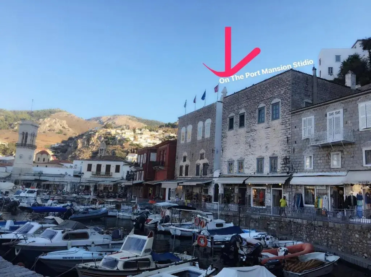 On The Port Mansion studio