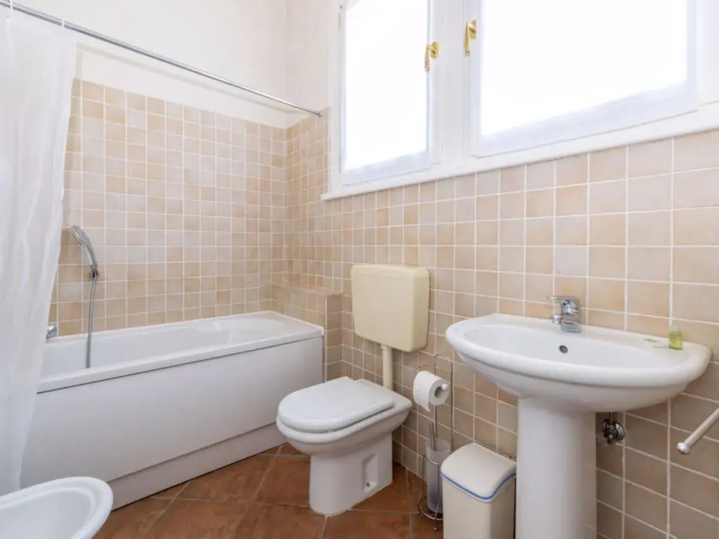 Villa Vitas (SSL100)