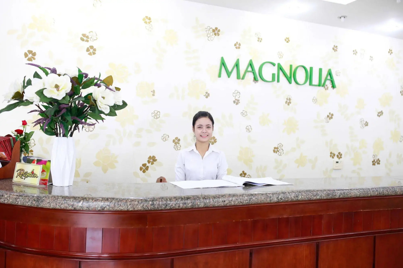 Magnolia Hotel