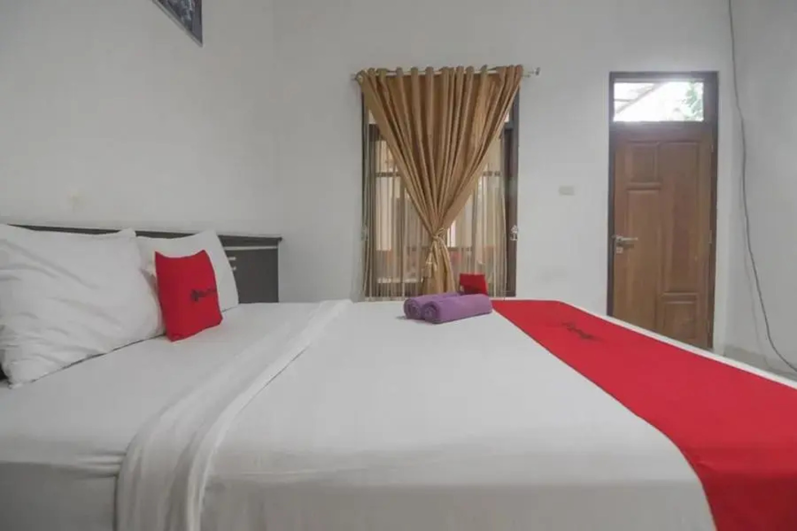 RedDoorz near Radin Intan Airport Lampung 2