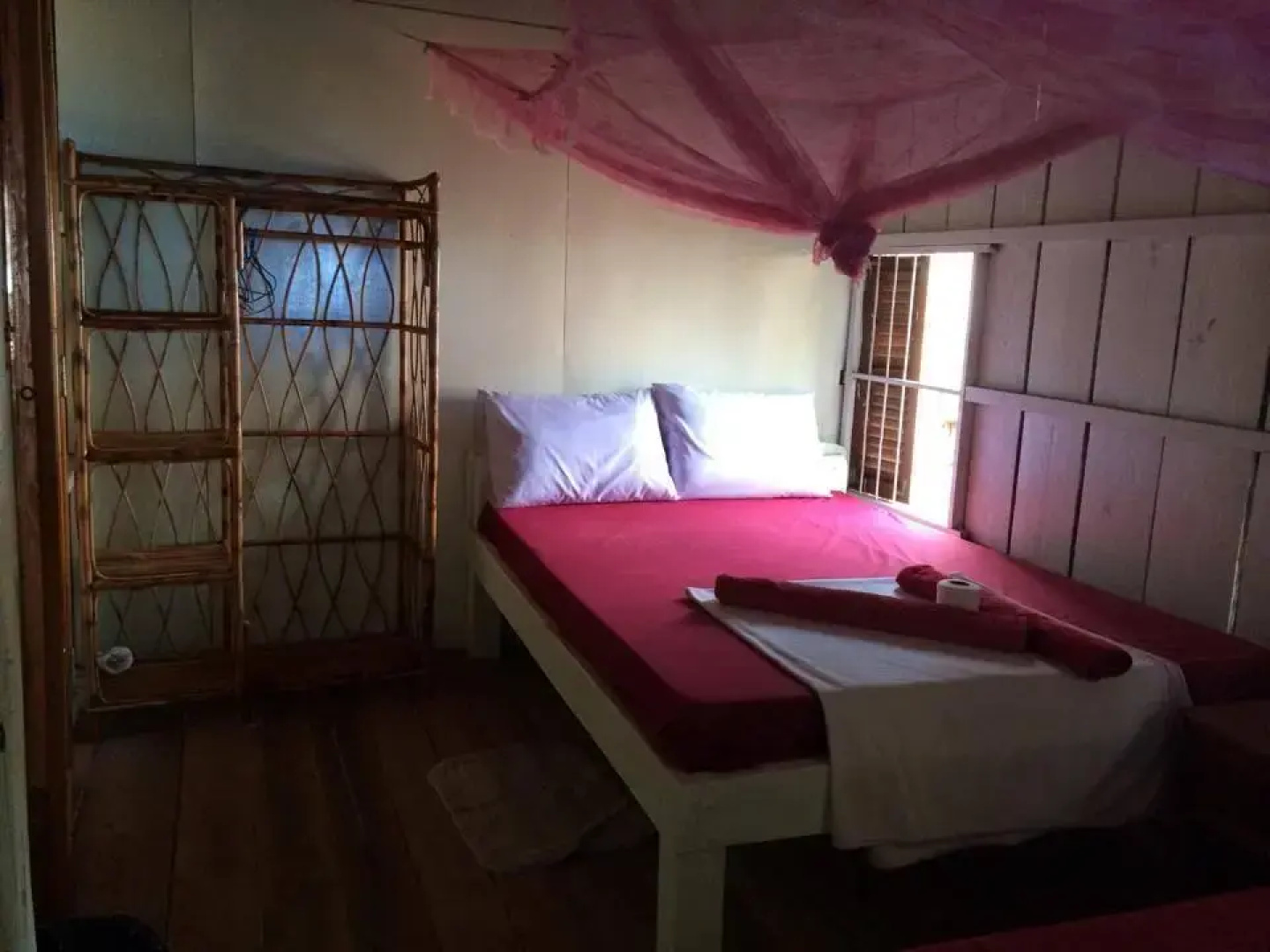 White Rose Guesthouse