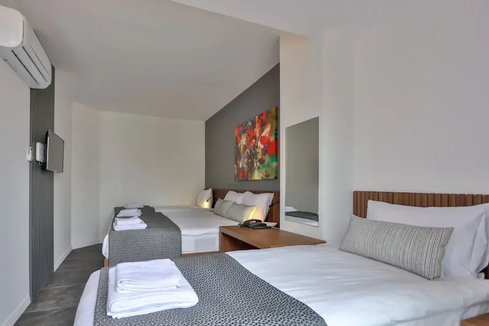 Wolf Of The City Hotel & Spa