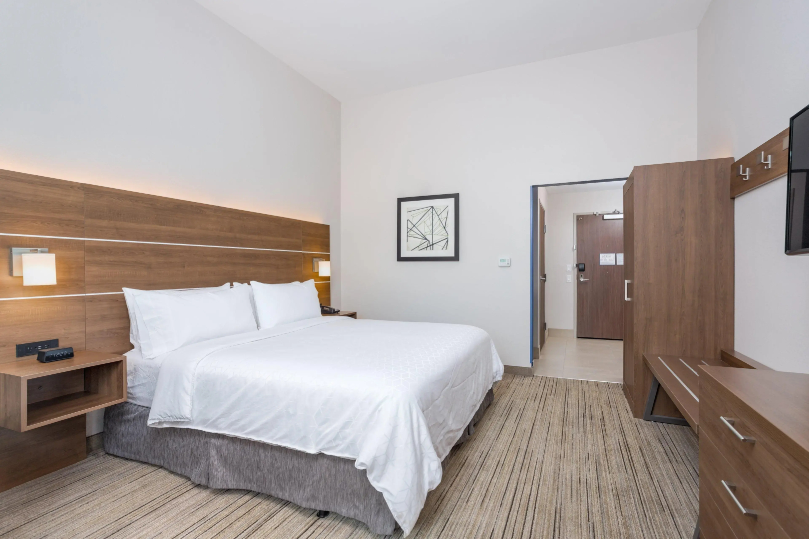 Holiday Inn Express & Suites Elkhart North by IHG