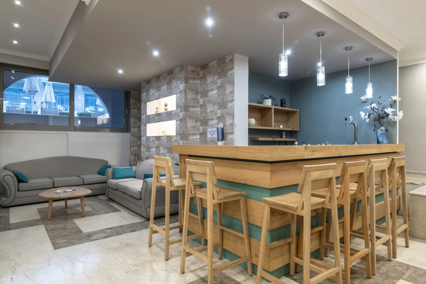 Karras Grande Resort