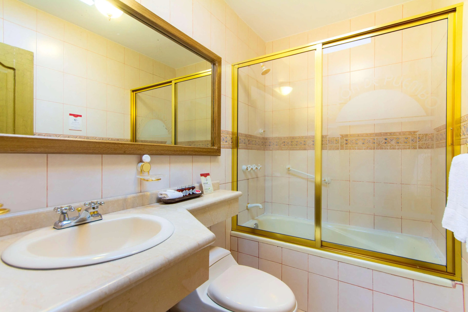 Hotel Rincon de Puembo, BW Signature Collection