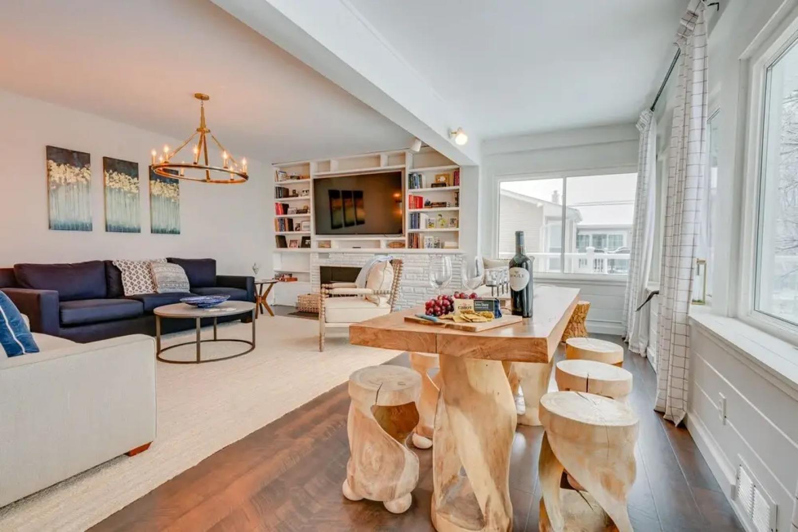 Luxe Waterfront Lake Fenton Home: Decks & Fire Pit