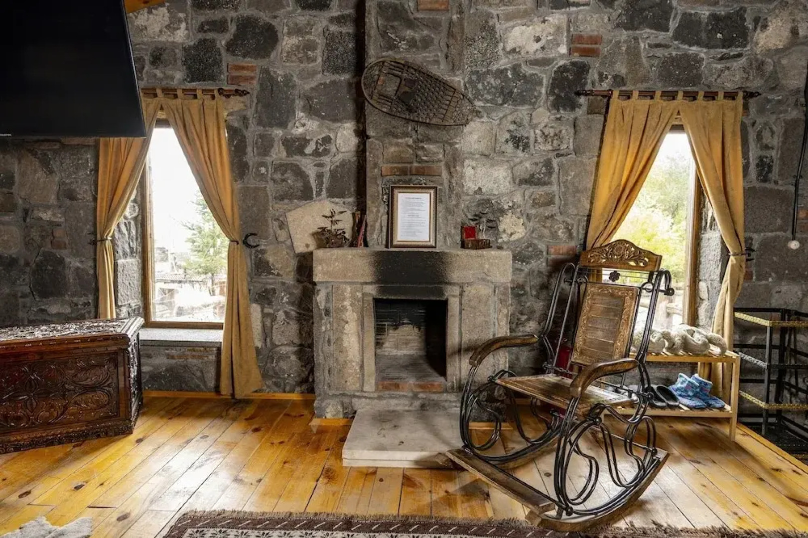 Doğunun Taş Evleri