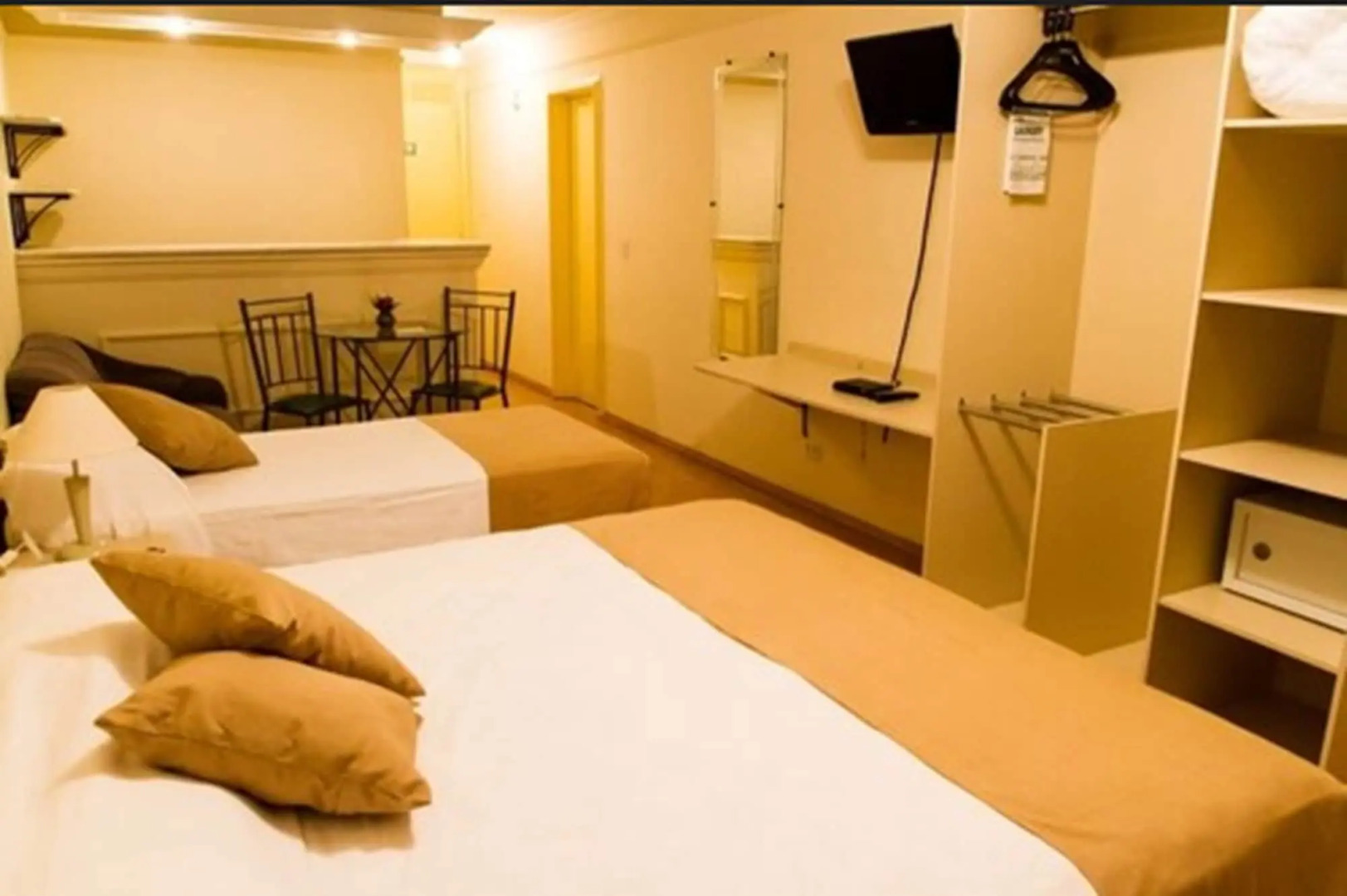 Harbor Self Buriti Suites Hotel