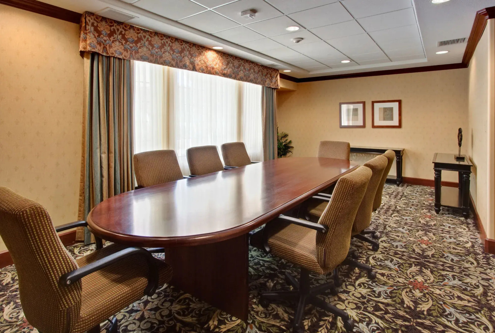 Staybridge Suites Phoenix - Glendale Sports Dist by IHG