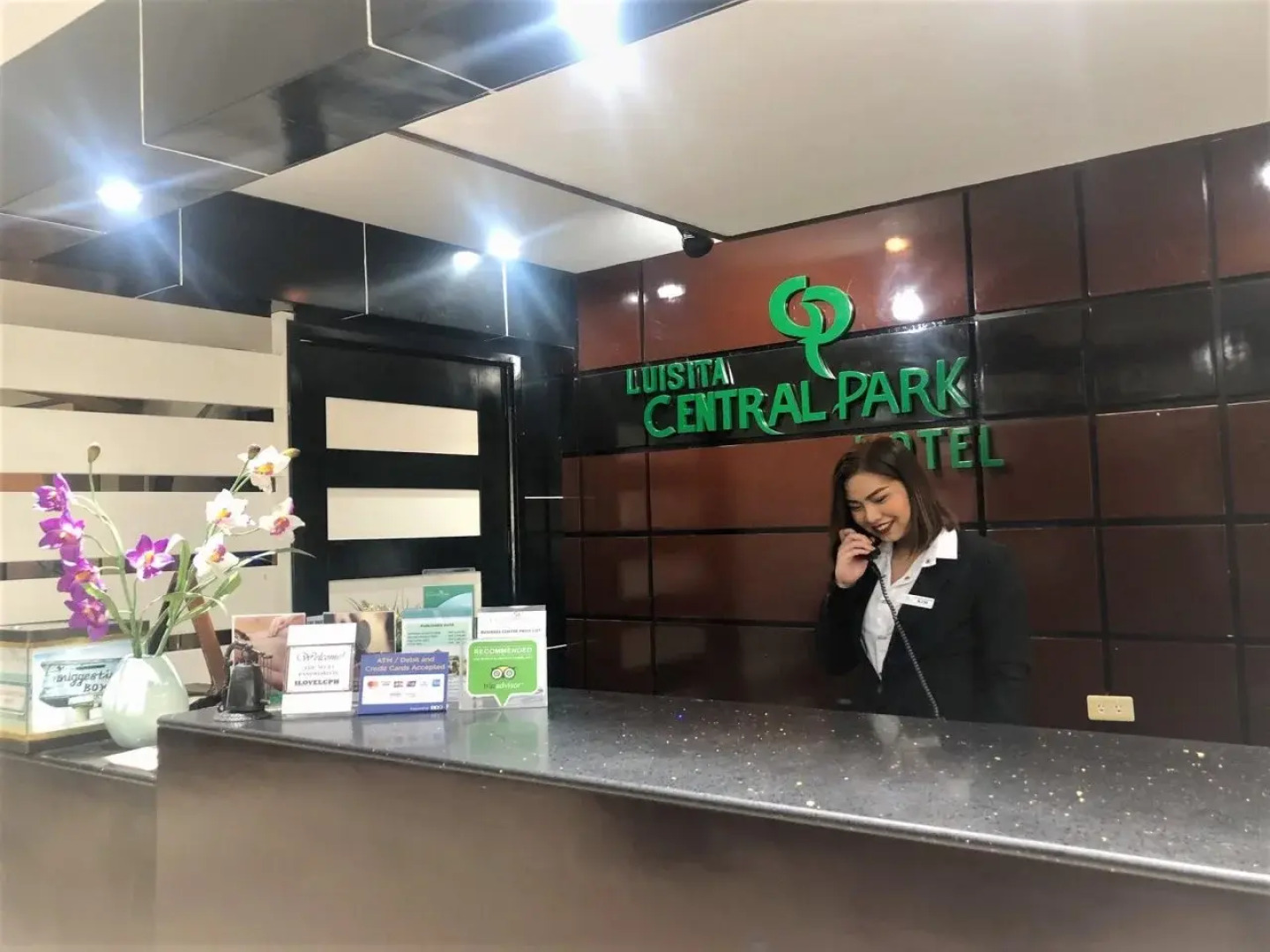 Luisita Central Park Hotel