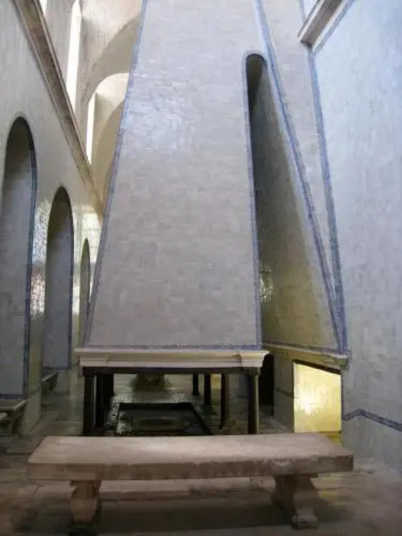 That Little Place in Batalha