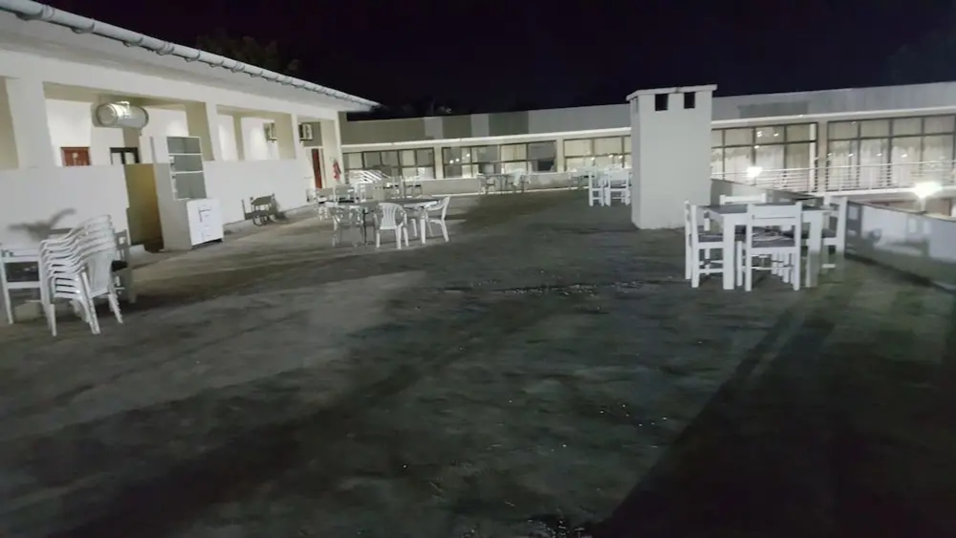 Cross Roads Lodge Kitwe