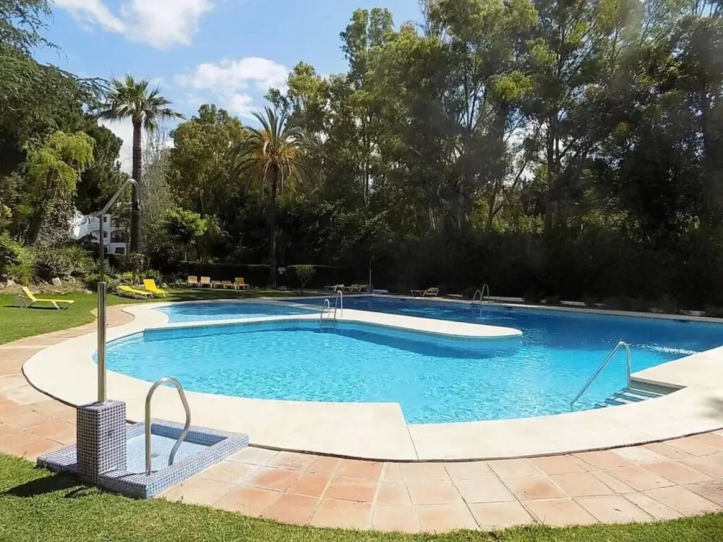 Luxury Le Village Apt Nr Puerto Banus