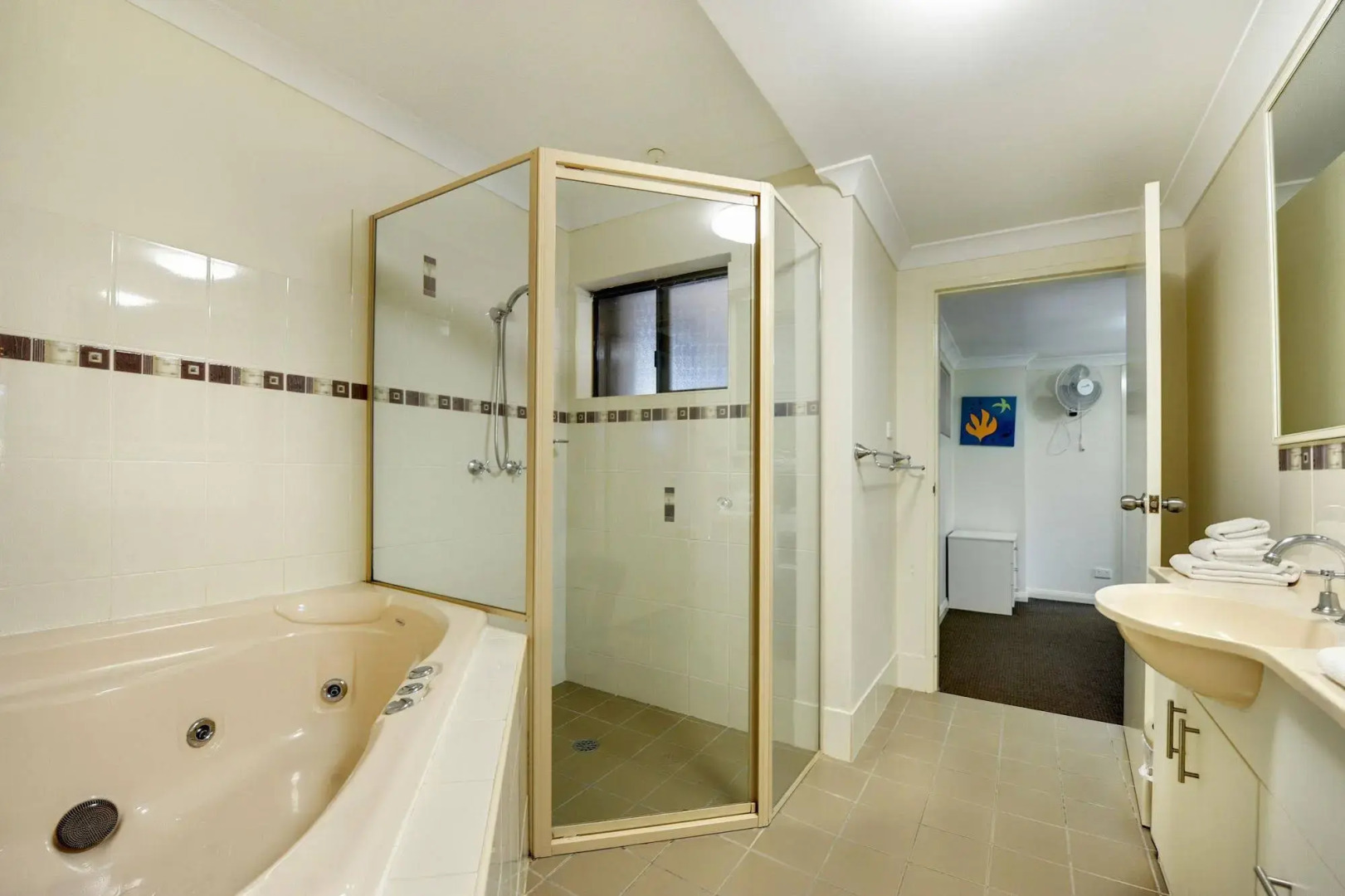 Smugglers on the Beach