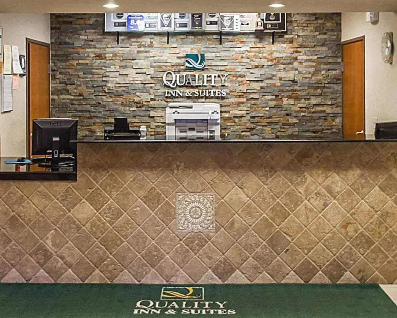 Quality Inn & Suites