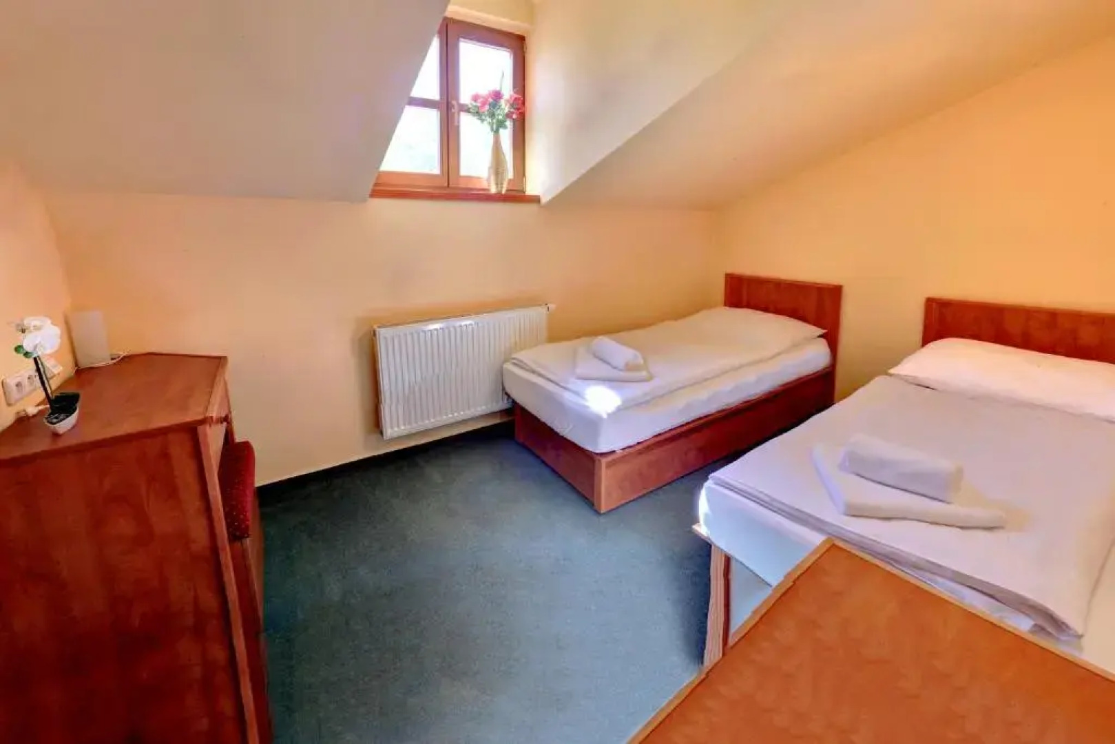 Štirínská stodola u Prahy