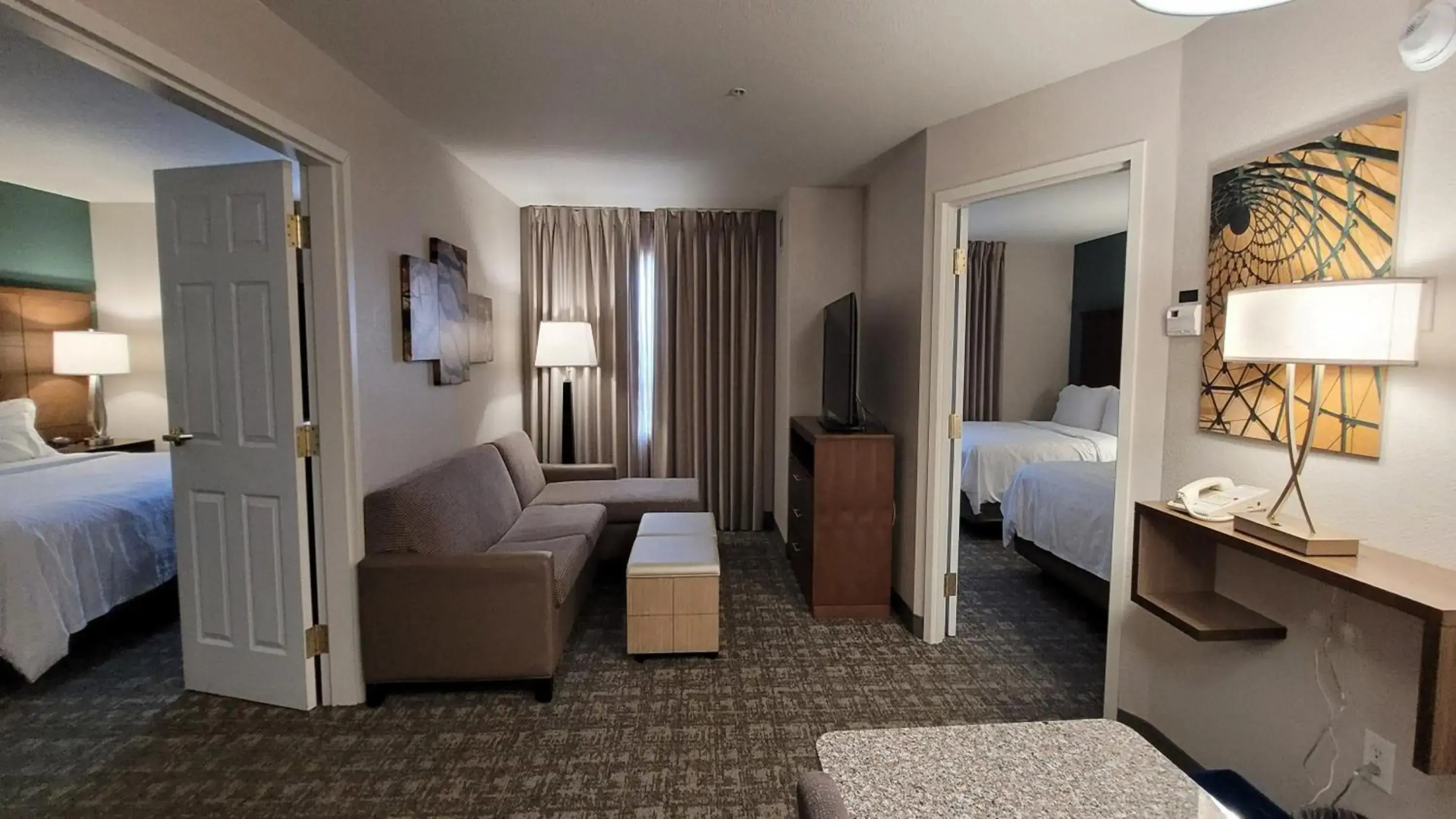 Staybridge Suites Calgary Airport by IHG