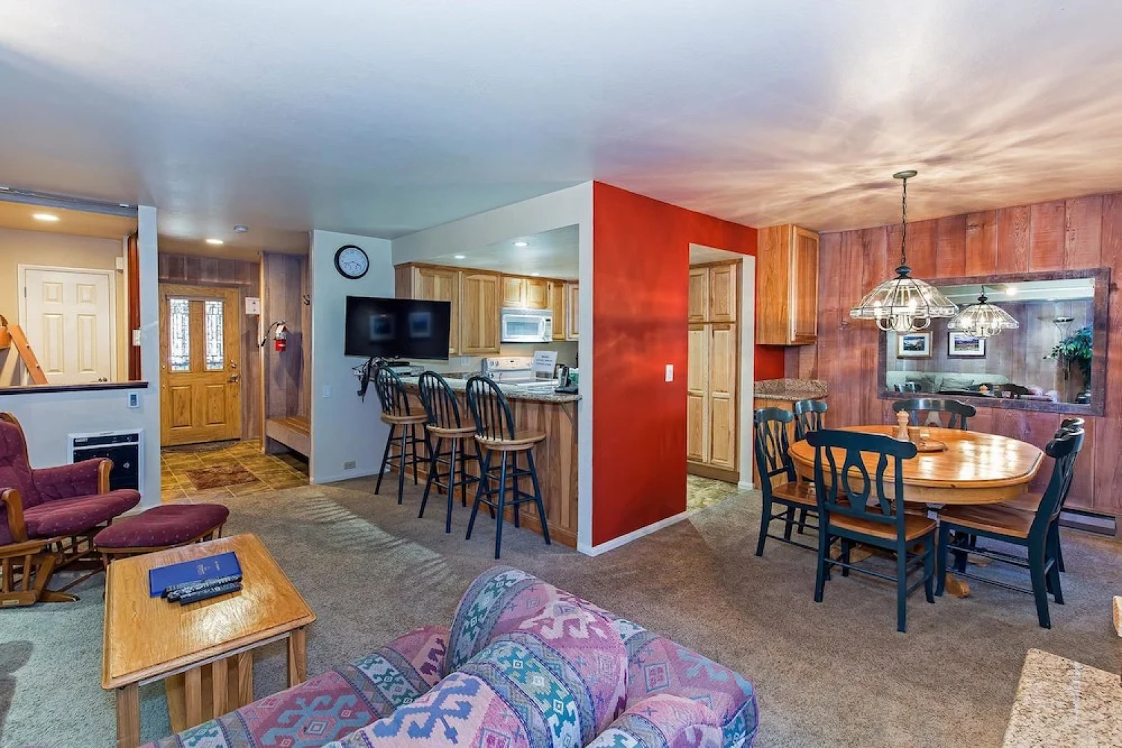 Horizons 4 Condominiums