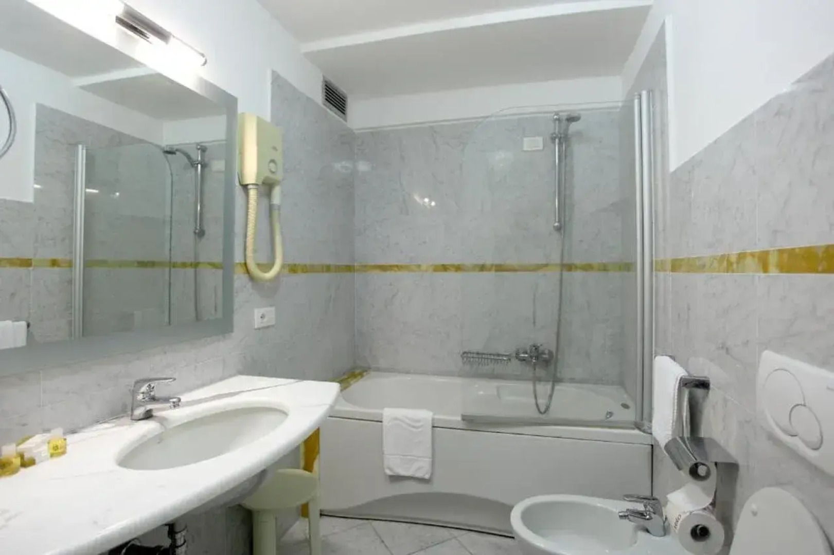 Отель Grand Hotel Duomo