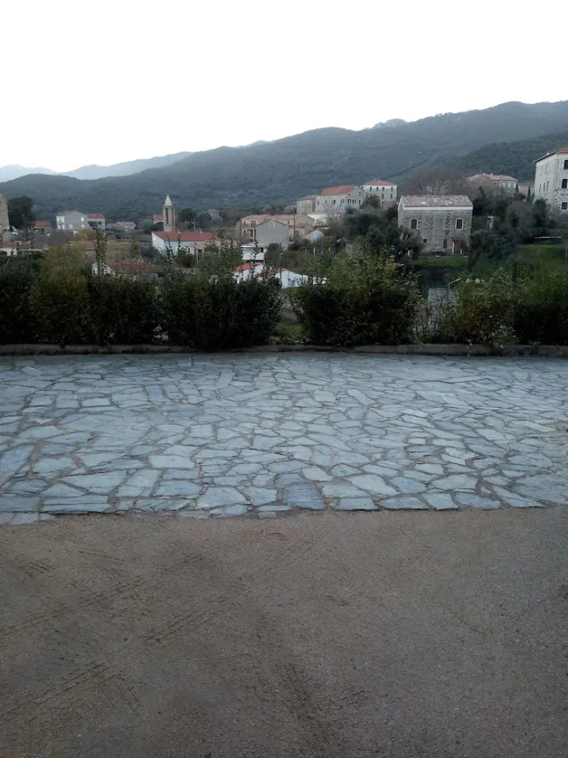 Maison En Pierre de Taille